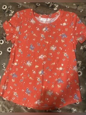 Planet Gold Floral Short Sleeve Tee